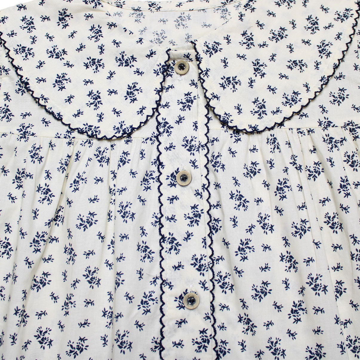 BLUE FLORAL COLLAR TOP